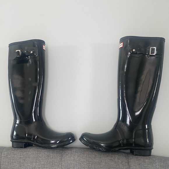 ☔️Hunter Original Tall Gloss Buckle Strap Rain Boots, New, authentic, Size9☔️ - Picture 5 of 11